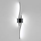 Wandleuchte – Schwarzer Aluminiumrahmen, weißes Licht
