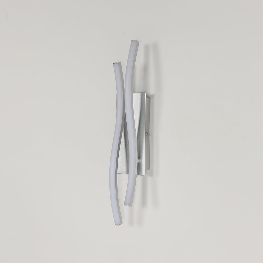 Wandleuchte – silberner Aluminiumrahmen, weißes Licht