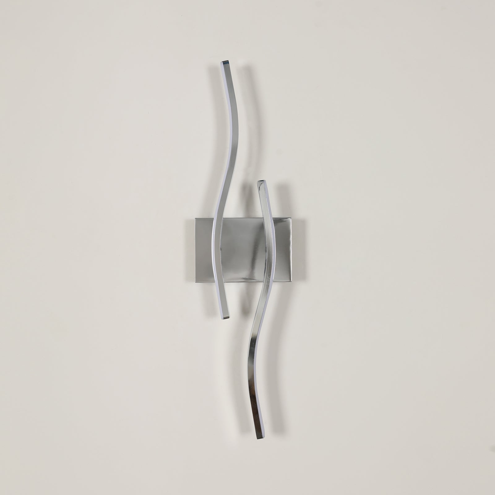 Wall Light - Chrome Aluminium Frame, Warm Light