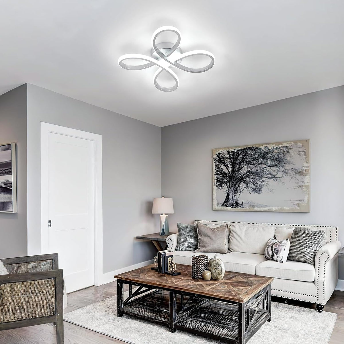 Ceiling Light - Silver Aluminium Frame, Flower-shaped, White Light