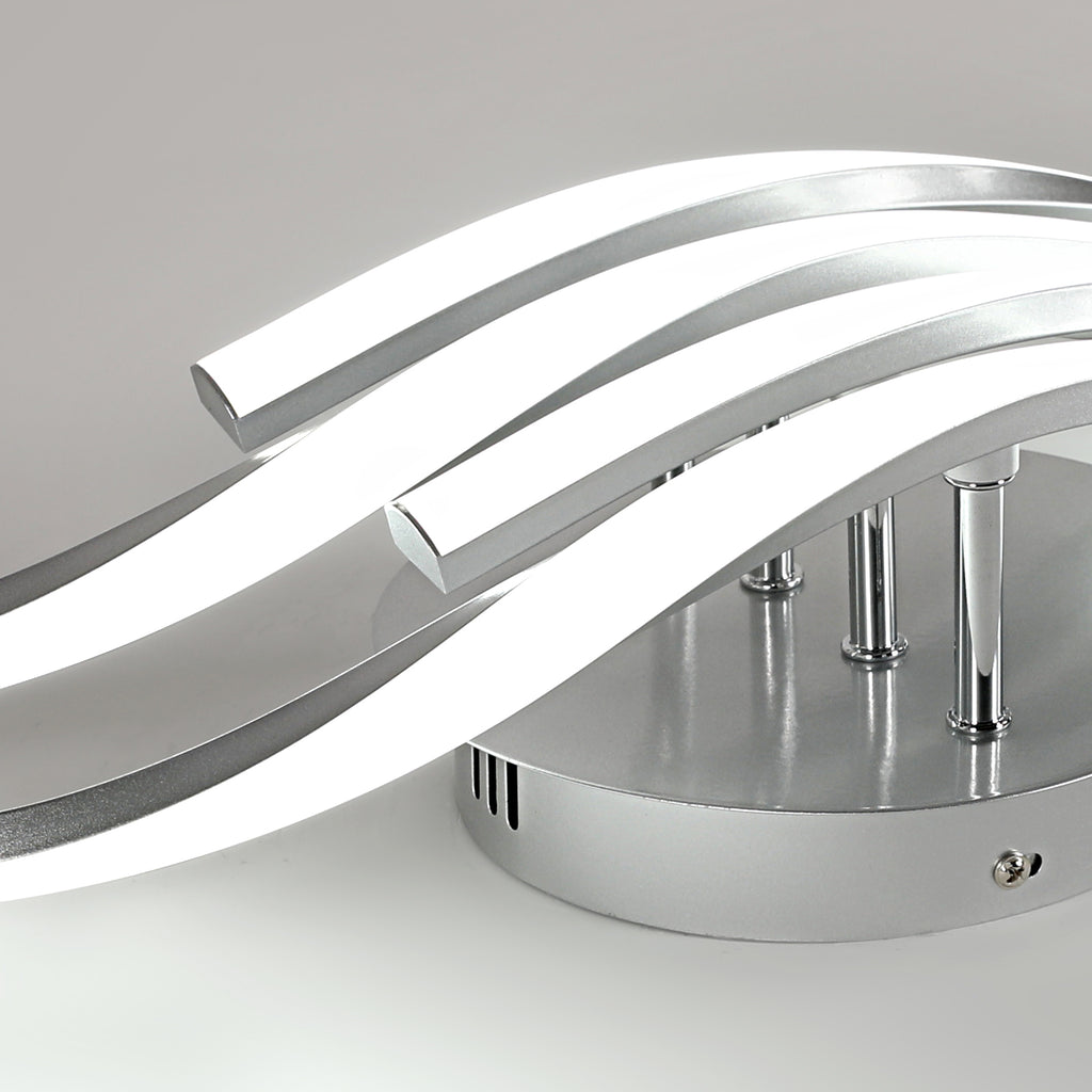 Plafoniera - Struttura in alluminio color argento, luce bianca