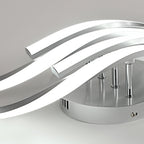 Plafoniera - Struttura in alluminio color argento, luce bianca