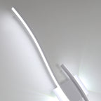 Wandleuchte – weißer Aluminiumrahmen, weißes Licht
