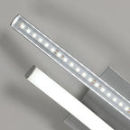 Wandleuchte – silberner Aluminiumrahmen, weißes Licht