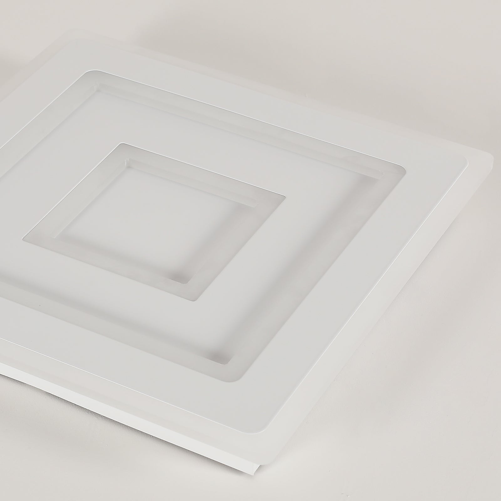 Comely Plafonnier LED Carré Moderne, 52W Lampe de Plafond LED, Acrylique Luminaire Plafonnier Intérieur Blanc pour Chambre à Coucher, Salon, Couloir, Lumière Chaude 3000K, 40cm