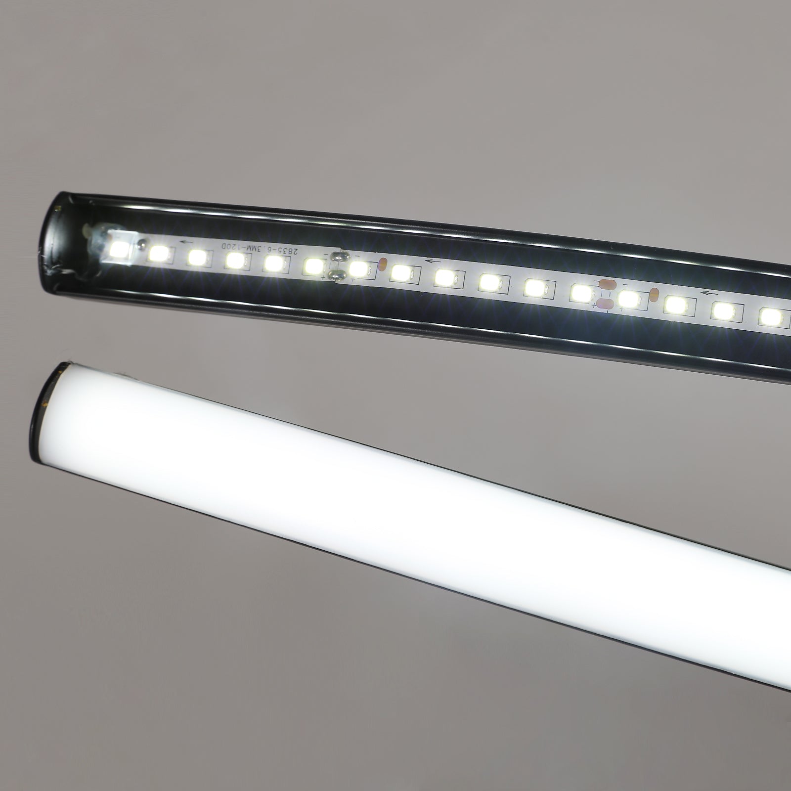 Comely Plafonnier LED, 3 Ondes Design 20W 2050LM Blanc Froid 6500K Lampe de Plafond Moderne, Noir Luminaire Plafonnier pour Salon, Chambre, Cuisine, Couloir, Noir