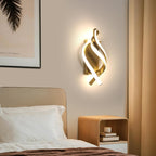 Applique - Struttura in alluminio oro, luce naturale