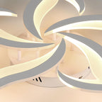Comely Plafonnier LED, Luminaire Plafonnier 60W 6750LM, Lustre Salon Moderne, Lampe de Plafond de Pétale pour Salon Chambre Cuisine Salle à Manger, Lumière Blanche Chaude 3000K, Dia 60cm, Blanc