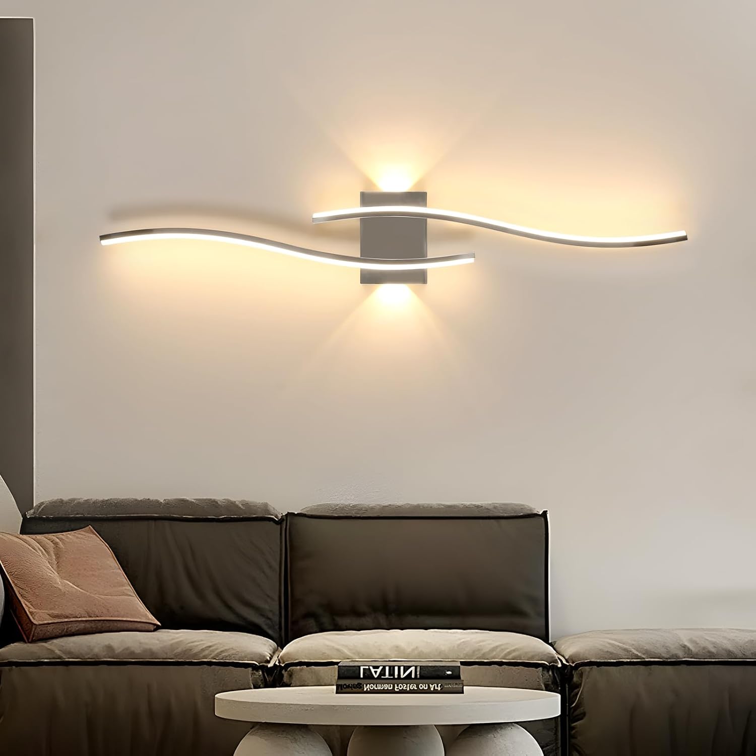 Lampada da parete - Struttura in alluminio cromato, luce calda