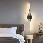 Applique - Telaio in alluminio nero, luce calda
