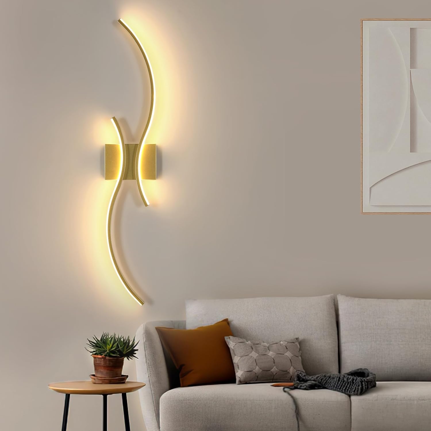 Wall Light - Gold Aluminium Frame, Warm Light