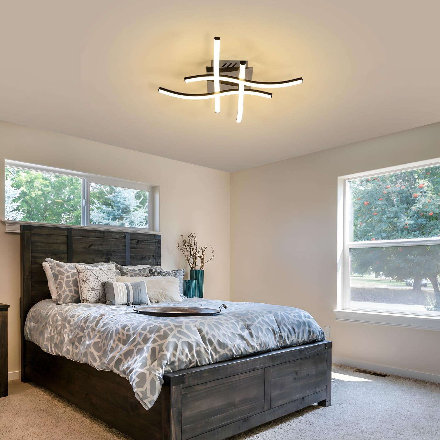 Ceiling Light - Black Aluminium Frame, Tunable and Dimmable