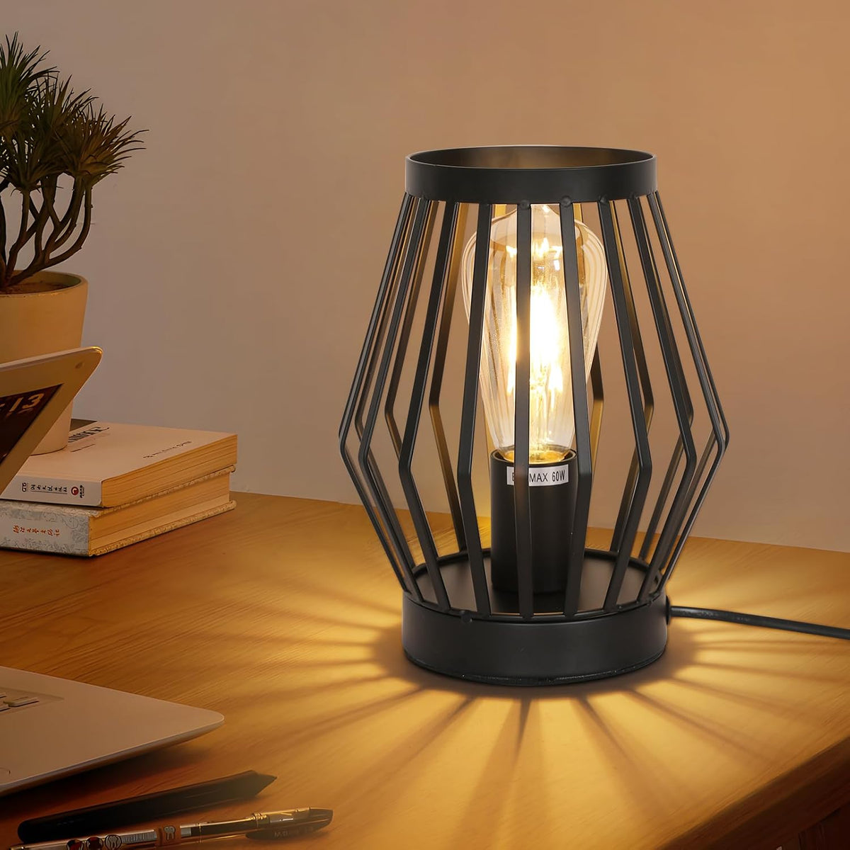 Comely Tischleuchte Vintage Schwarz, Nordic Style Durchbrochene Schmiedearbeiten Tischlampe E27, Nachttischlampe Tischlampe Dekorative f¨¹r Schlafzimmer, Wohnzimmer Kinderzimmer, Nachttisch, Esszimmer
