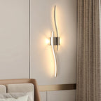 Lampada da parete - Struttura in alluminio cromato, luce calda
