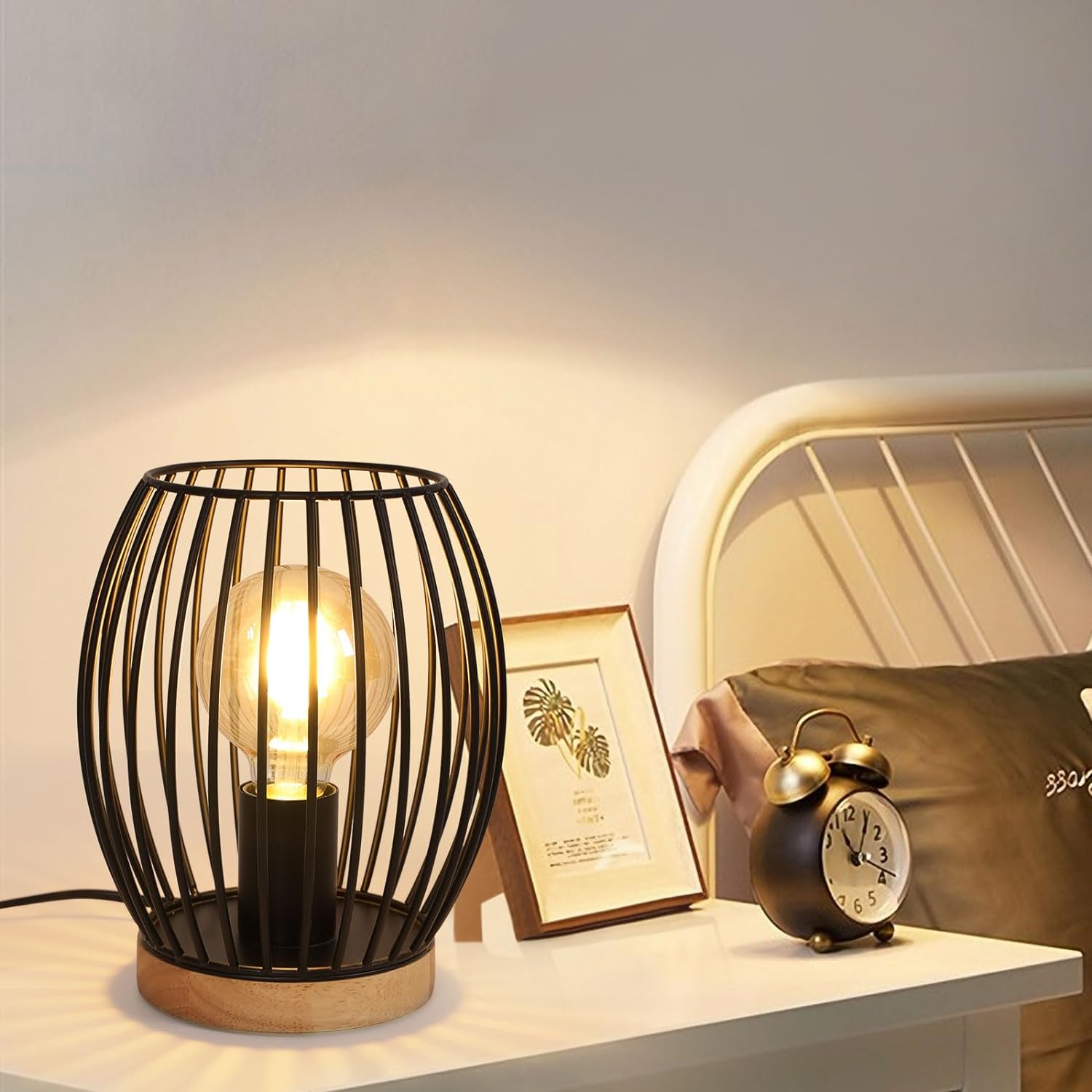 Comely Lampe de Bureau Rétro, Noir Lampe de Chevet pour Ampoule E27, Avec Prise et Interrupteur pour Chambre Salon Bureau Café Bar (Sans Ampoule)