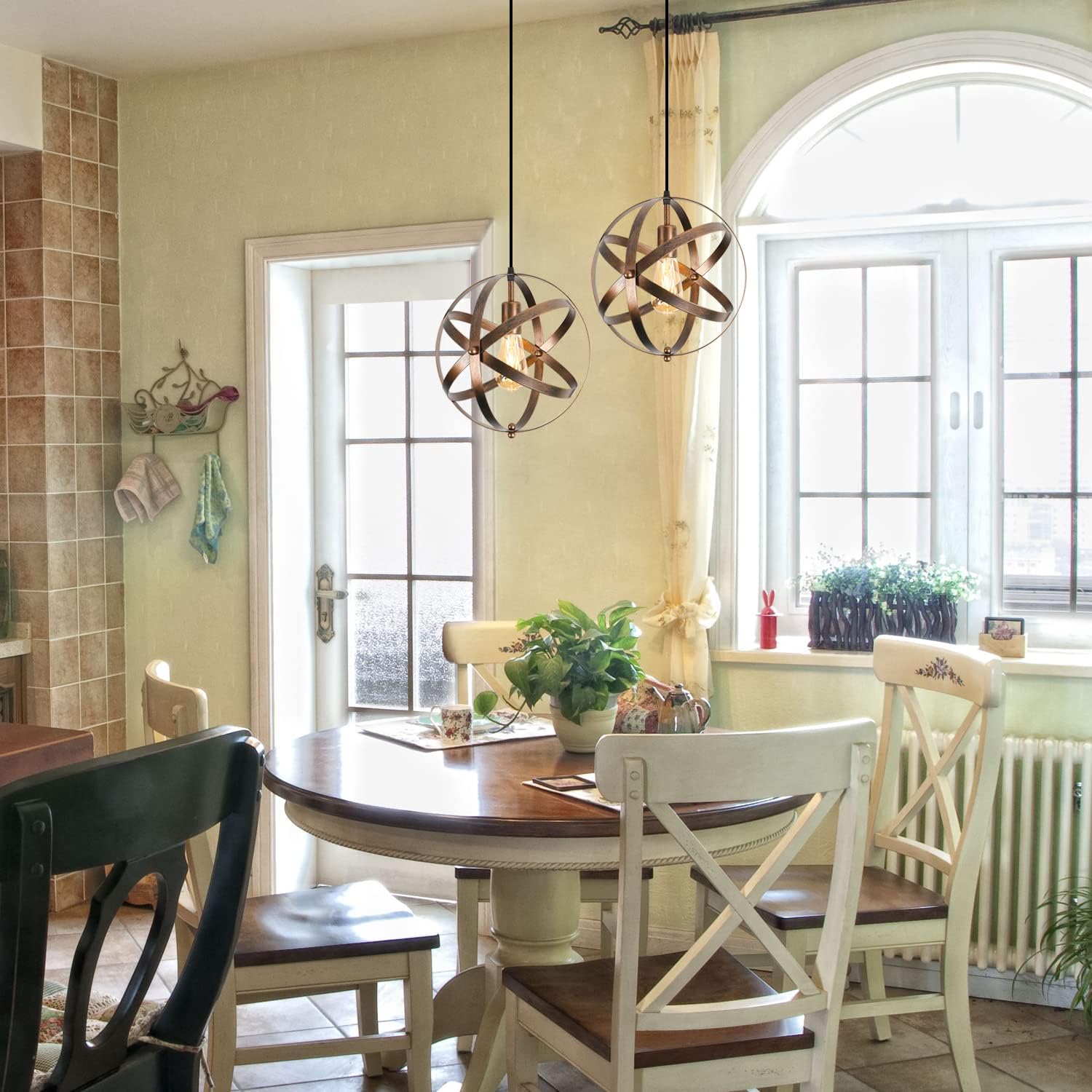 Chandeliers - Gold Metal Frame