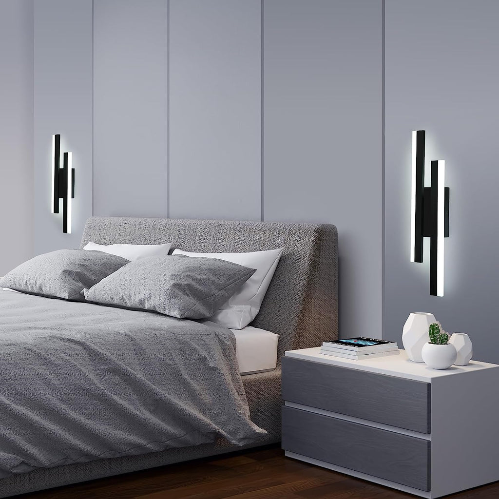 Lampada da parete - Struttura in acrilico nero, luce bianca