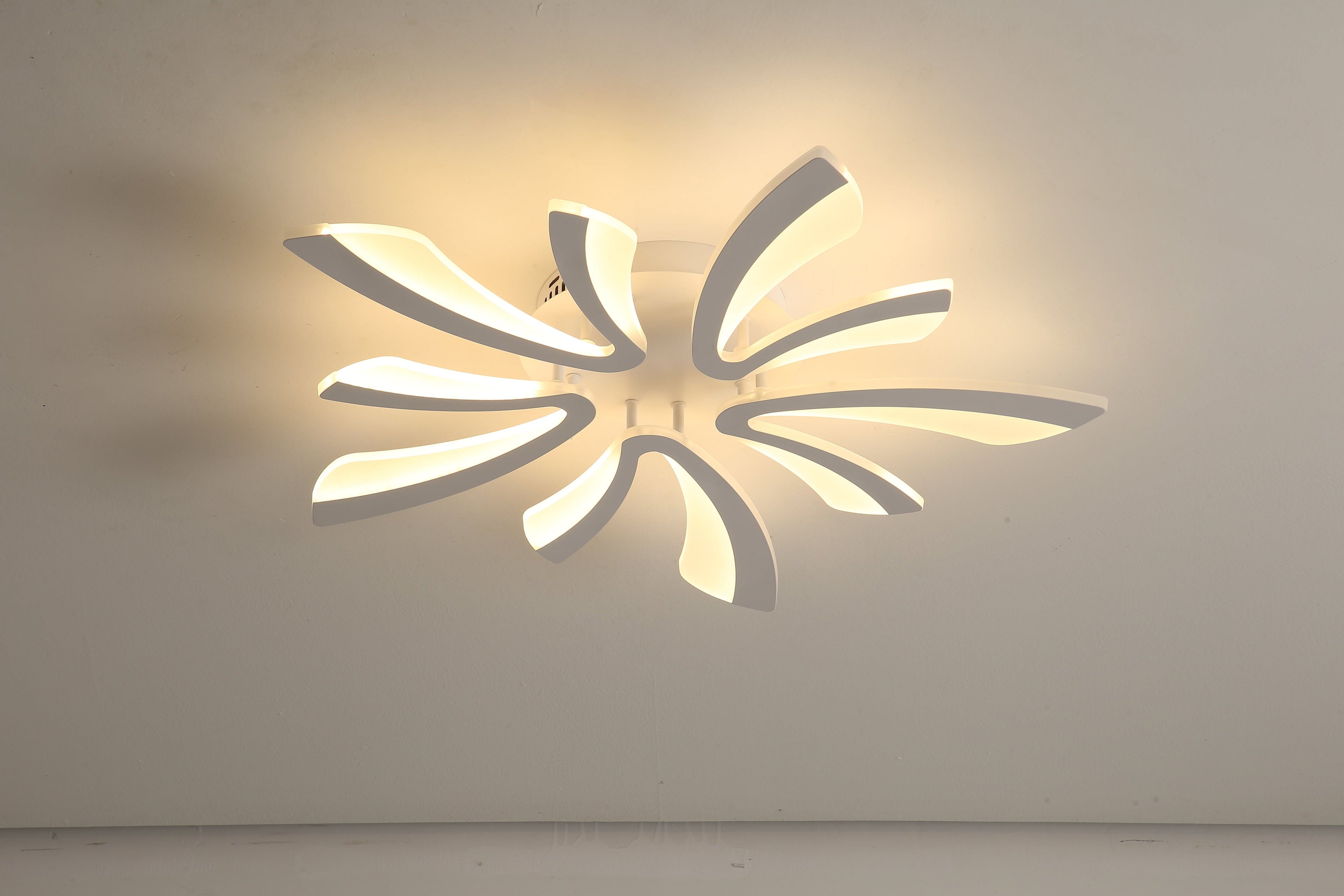 Comely Plafonnier LED Dimmable, Luminaire Plafonnier Salon Télécommande, 48W 5400LM 3000k-6500k Dia 70cm Lampe de Plafond per Chambre Salle à manger, Blanc